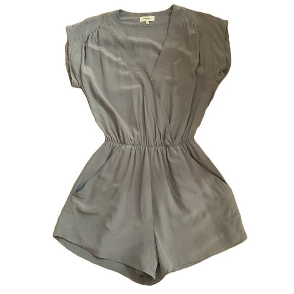 Aritzia Babaton Corbett 100% Silk Romper in gray - Picture 10 of 16